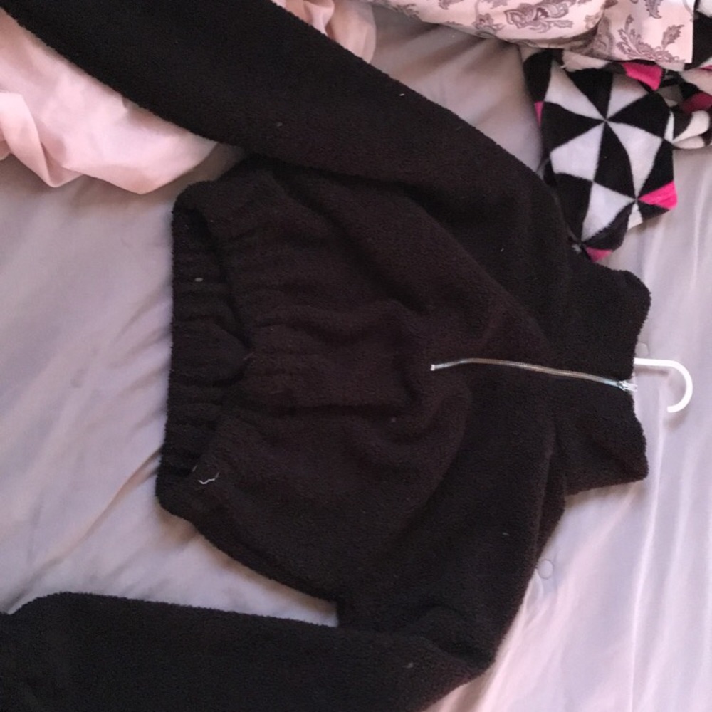 Black Cropped Sweater